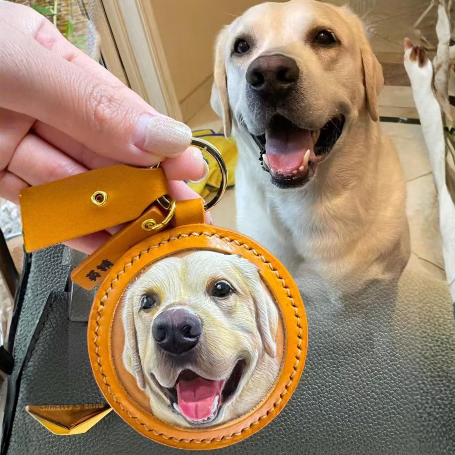 3D Custom Leather Pet Portrait Keychain | Dog Head